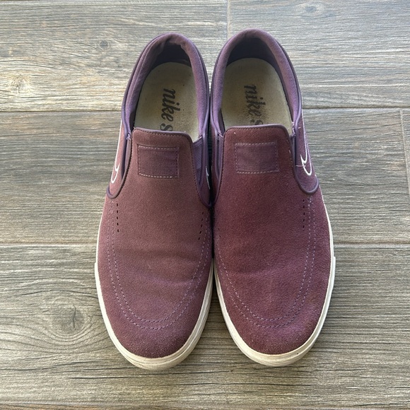 Men’s Nike shoes - Picture 2 of 8